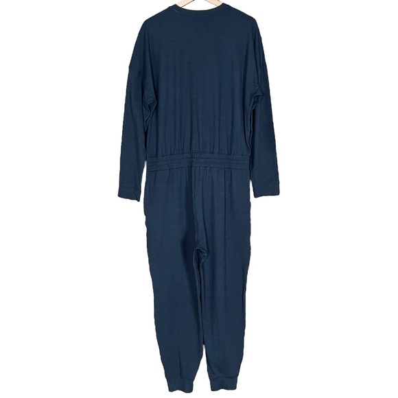 Vuori Lux Henley Jumpsuit Long Sleeve Blue Navy - Picture 10 of 13